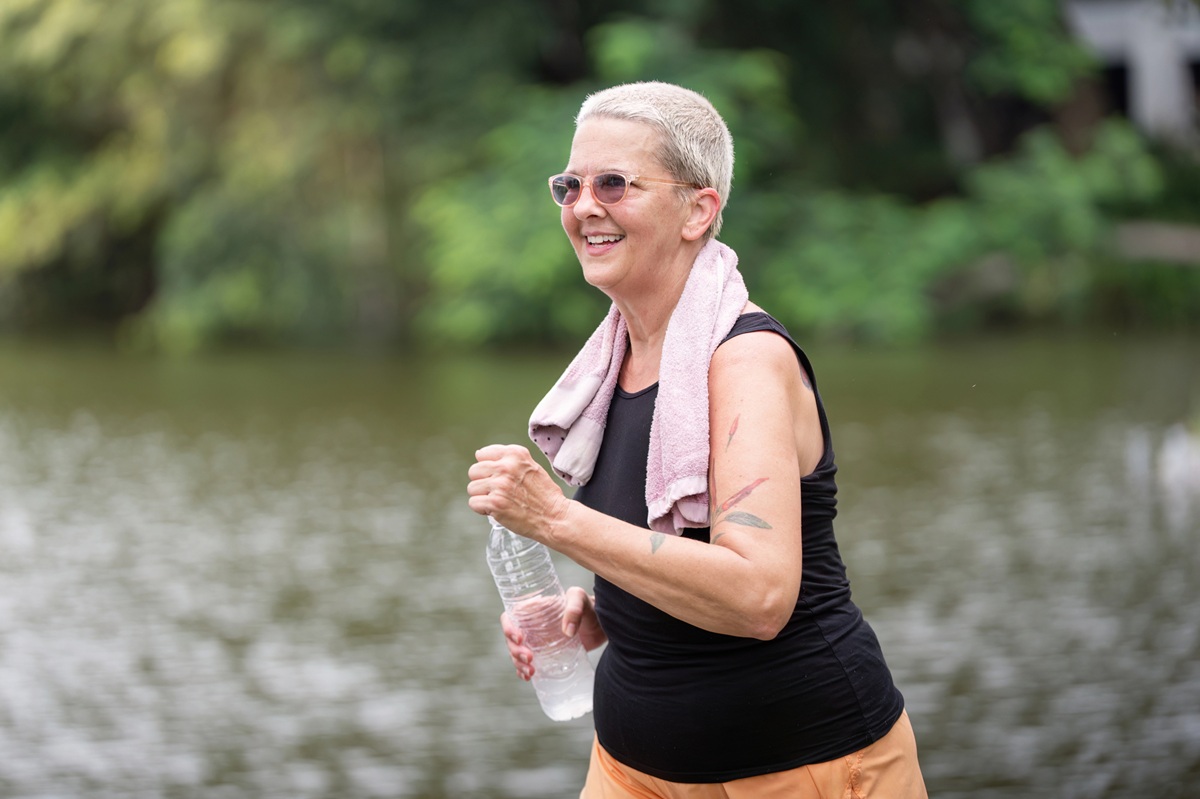 Poids santé après 60 ans : pourquoi la balance ne dit pas tout