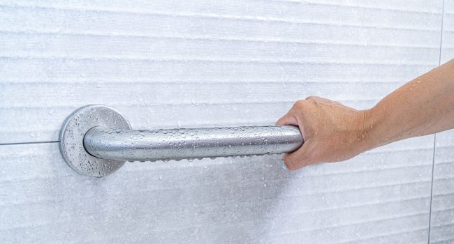 Sécuriser sa salle de bain sans gros travaux… et à petit prix !