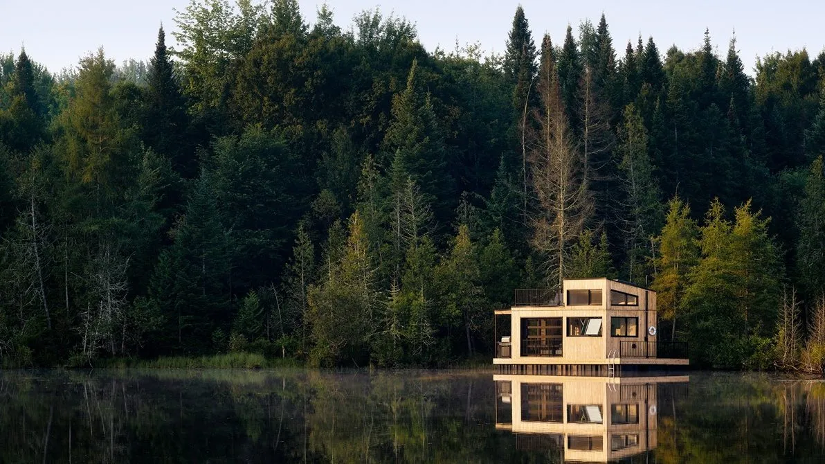 Les chalets flottants de Bora Boréal en Estrie (c) Charles O'Hara