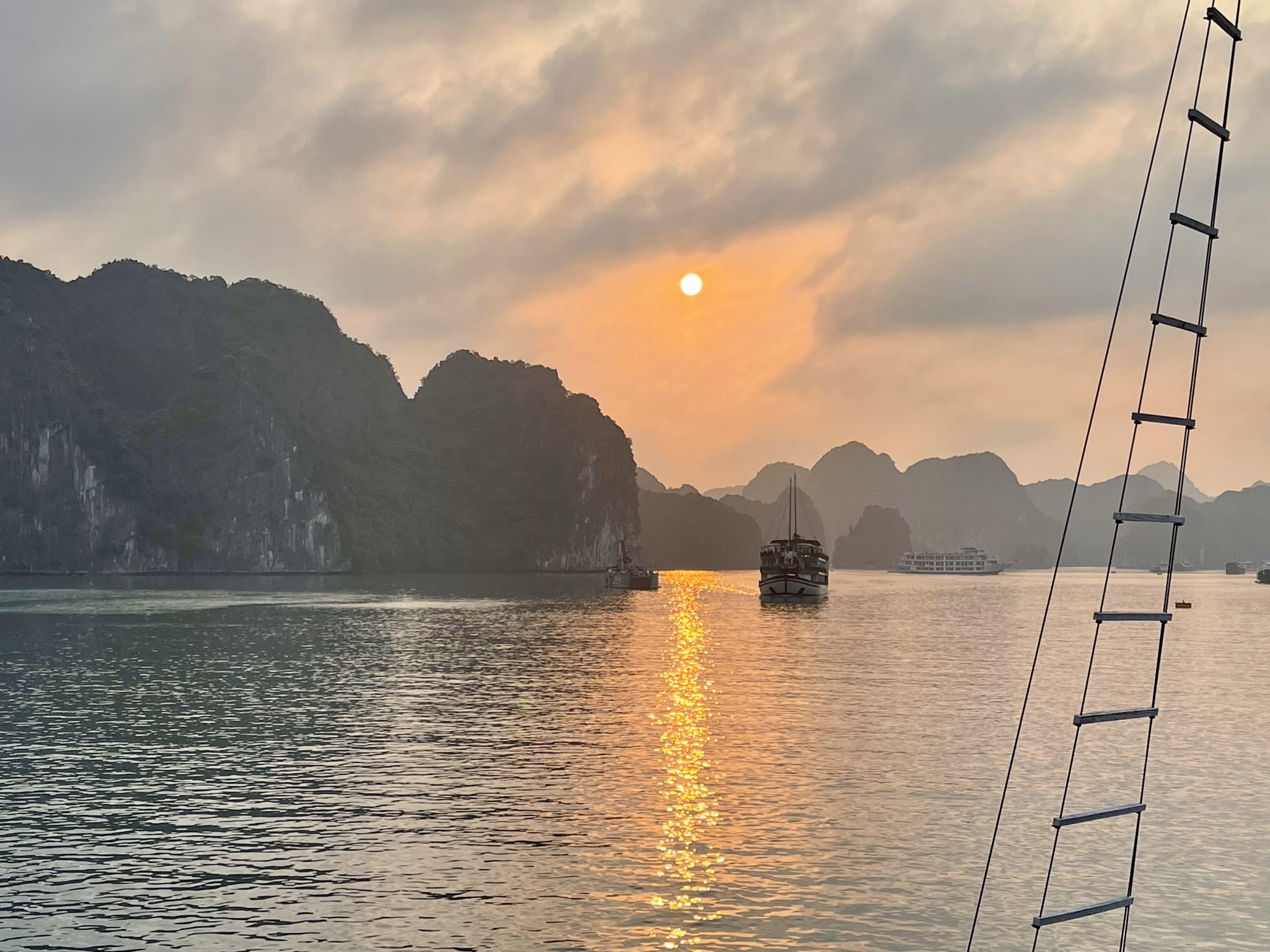 La baie de Lan Ha dans le nord du Vietnam.